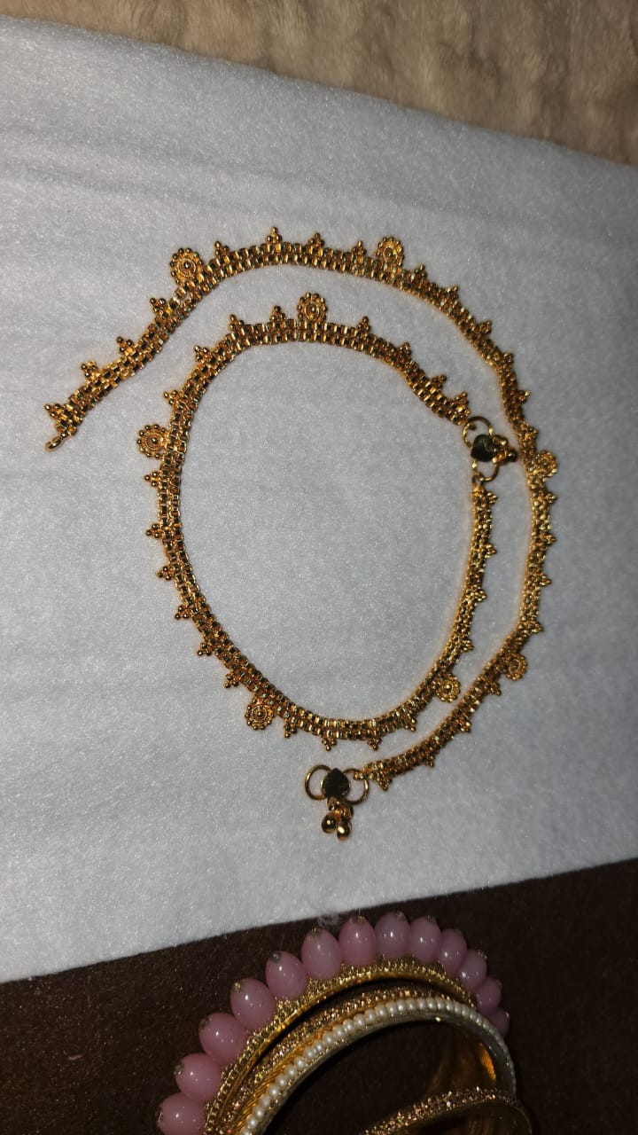 Buy Traditional Gold Charm Anklets for Women Pakistan