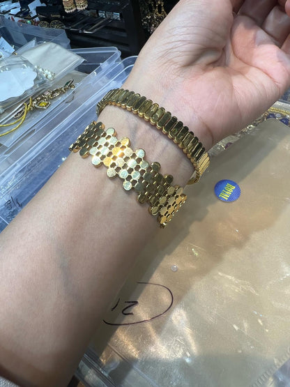 Buy Gold Stretch Bracelets for Women Pakistan