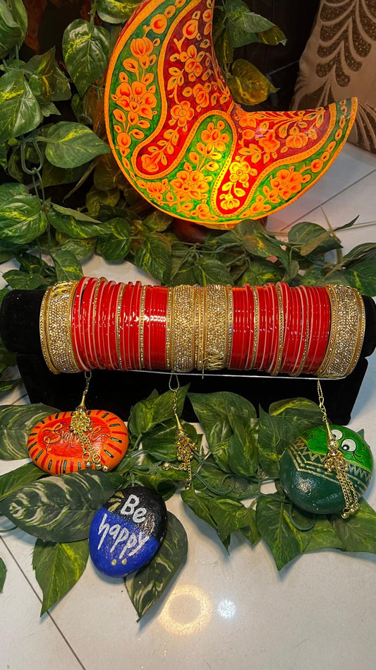 Punjabi Bridal Chura Set – Full Kundan with Hanging Charms