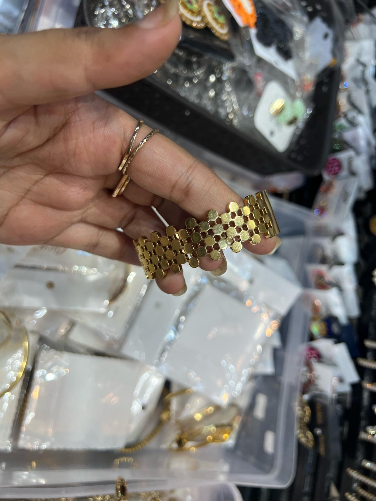 Buy Gold Stretch Bracelets for Women Pakistan
